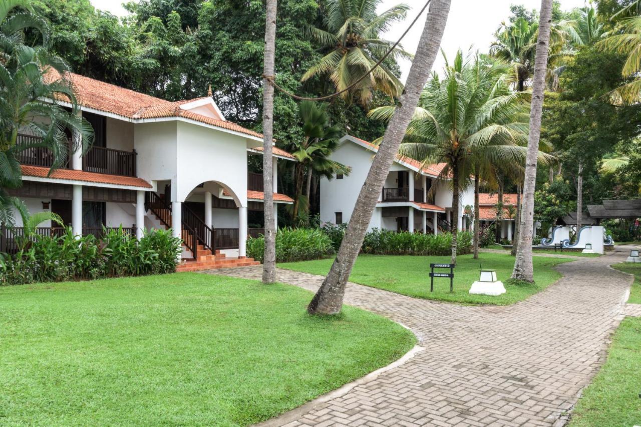 Hotel Club Mahindra Ashtamudi Nīndakara Exteriér fotografie