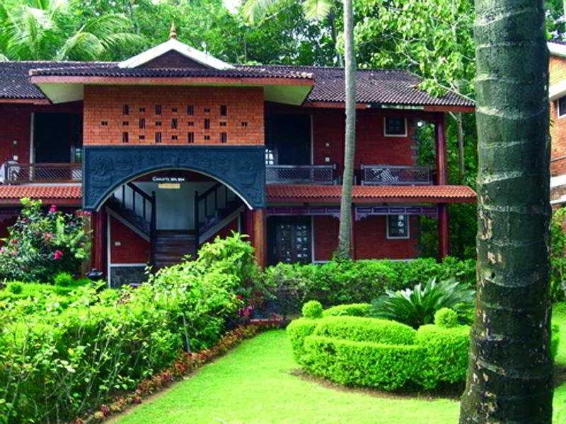 Hotel Club Mahindra Ashtamudi Nīndakara Exteriér fotografie